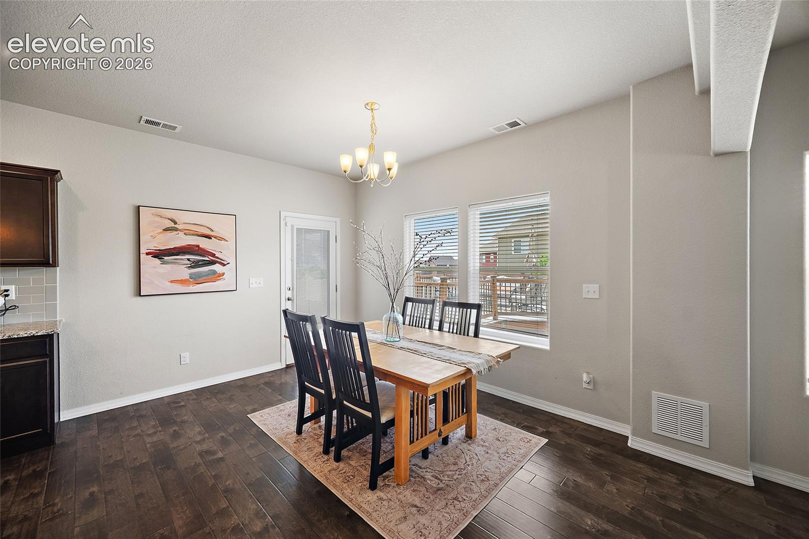 8675 Vanderwood Road Colorado Springs, CO 80908 - Photo 14 of 48 Dining area