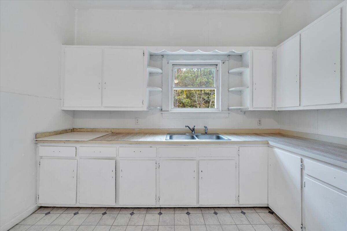 6973 Henry Road Henry, VA 24102 - Photo 22 of 110 022-MIB03070