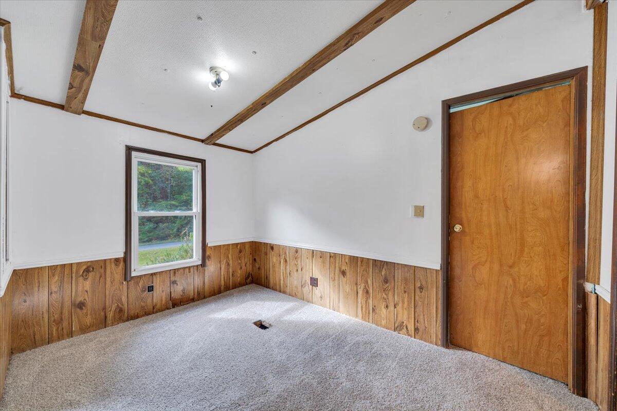 6973 Henry Road Henry, VA 24102 - Photo 40 of 110 040-MIB03172