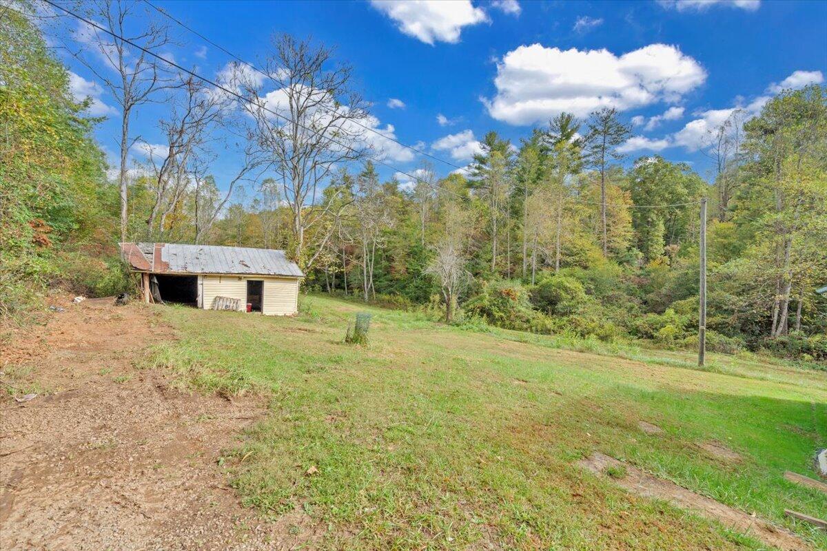 6973 Henry Road Henry, VA 24102 - Photo 74 of 110 074-MIB03142