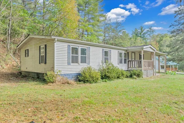 $425,000 | 6973 Henry Road, Henry, VA 24102