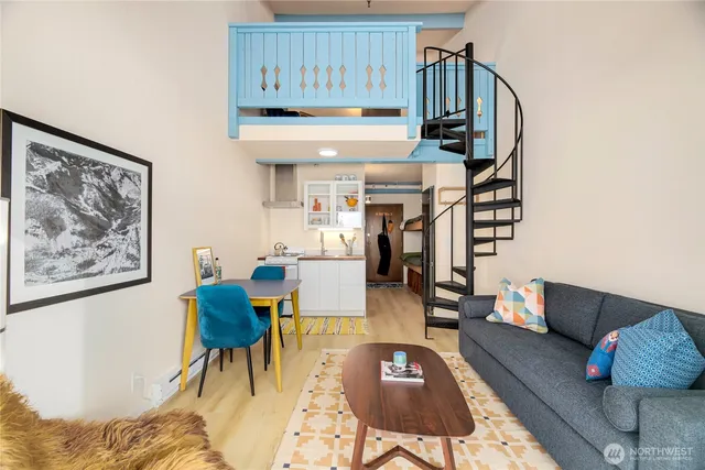 $395,000 | 74 Erste Street, Unit 2106, Snoqualmie Pass, WA 98068