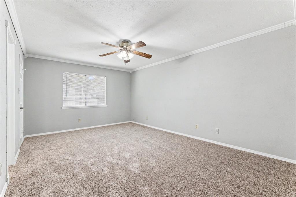 3716 Pinewood Street Bedford, TX 76021 - Photo 11 of 18