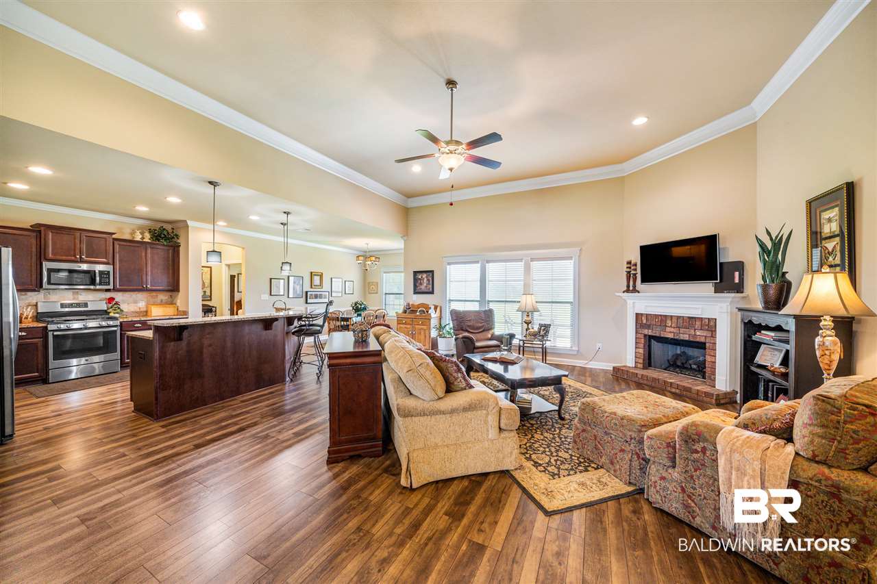 8995 Moses Way Theodore, AL 36582 - Photo 5 of 37