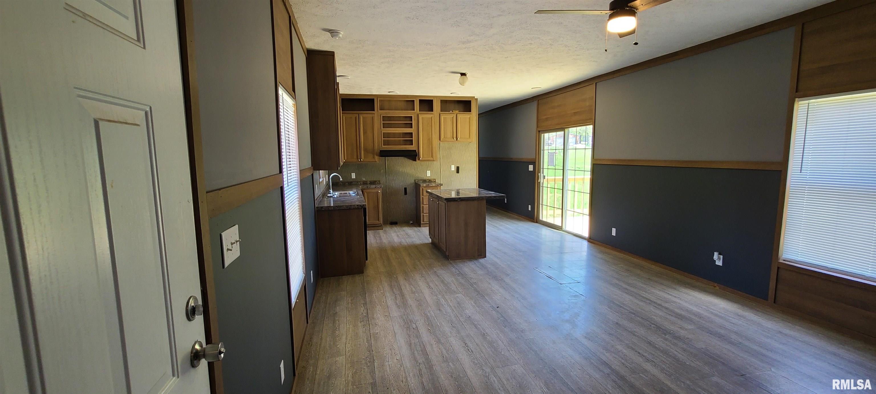 694 South Township Line Road Thompsonville, IL 62890 - Photo 8 of 35