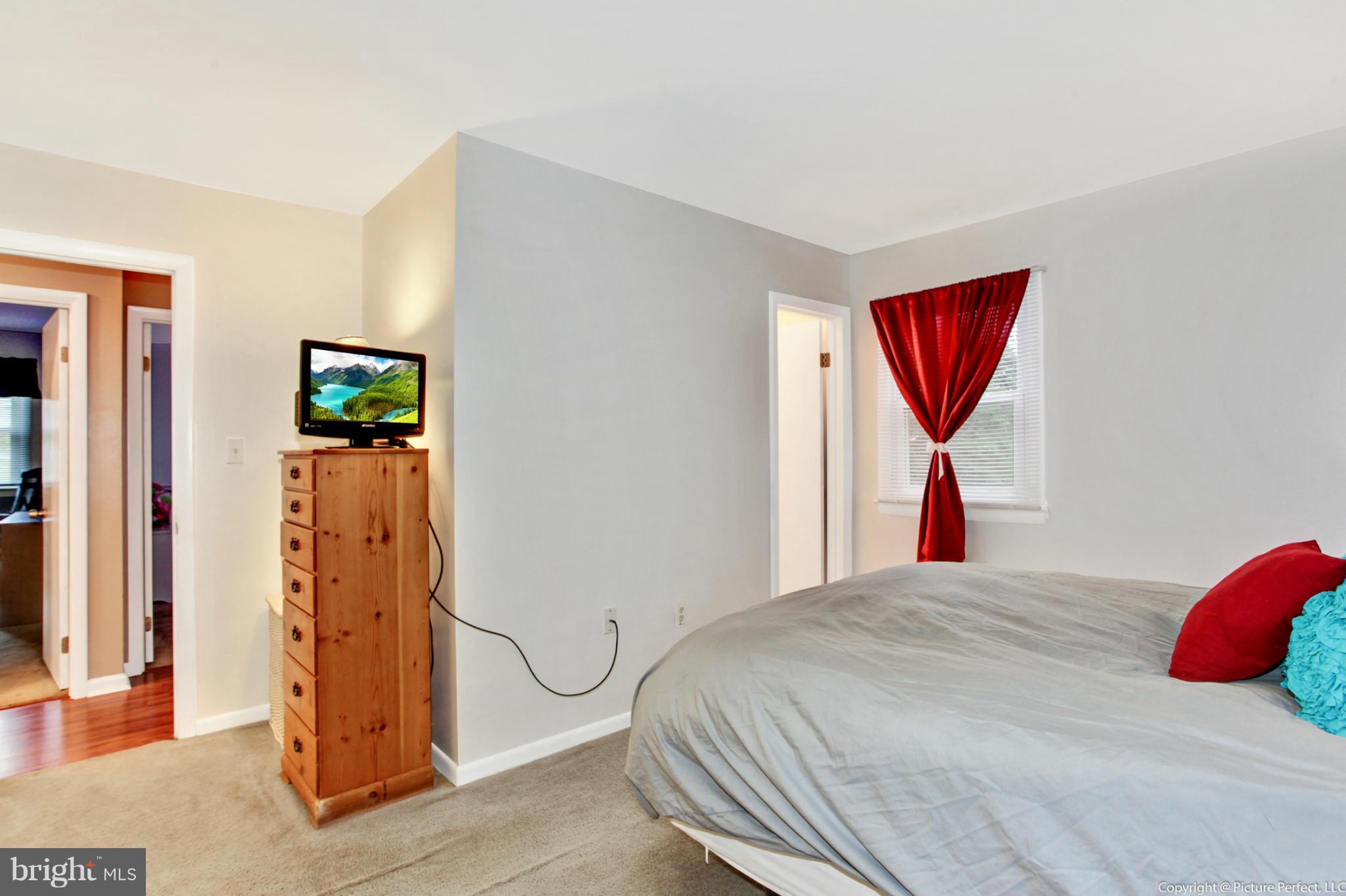 3690 Ridgeview Road Ijamsville, MD 21754 - Photo 13 of 26 Bedroom (Master)