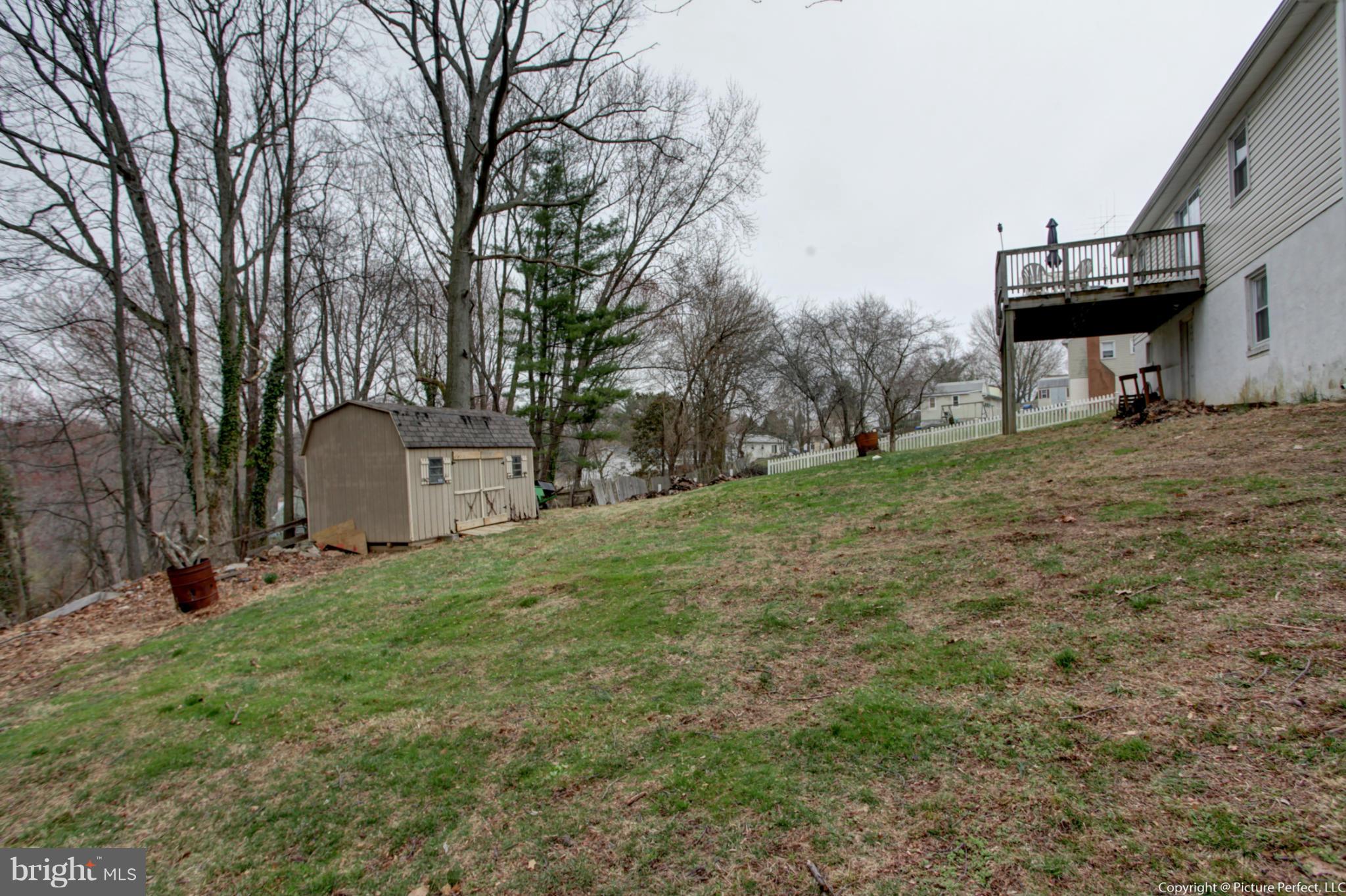 3690 Ridgeview Road Ijamsville, MD 21754 - Photo 20 of 26 Exterior (Rear)