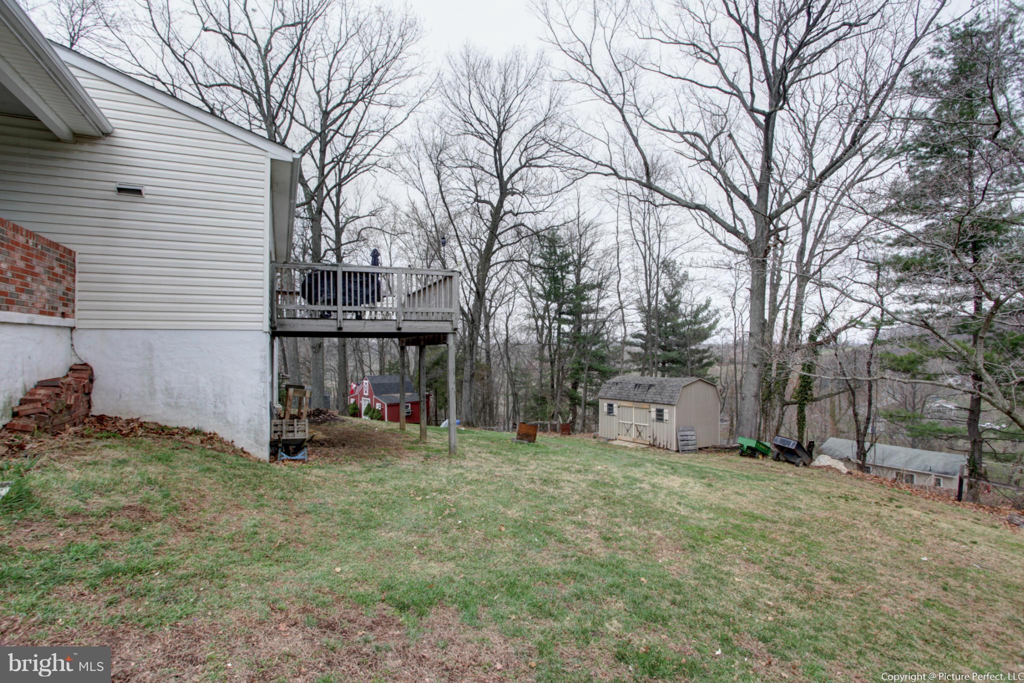 3690 Ridgeview Road Ijamsville, MD 21754 - Photo 22 of 26 Exterior (Rear)