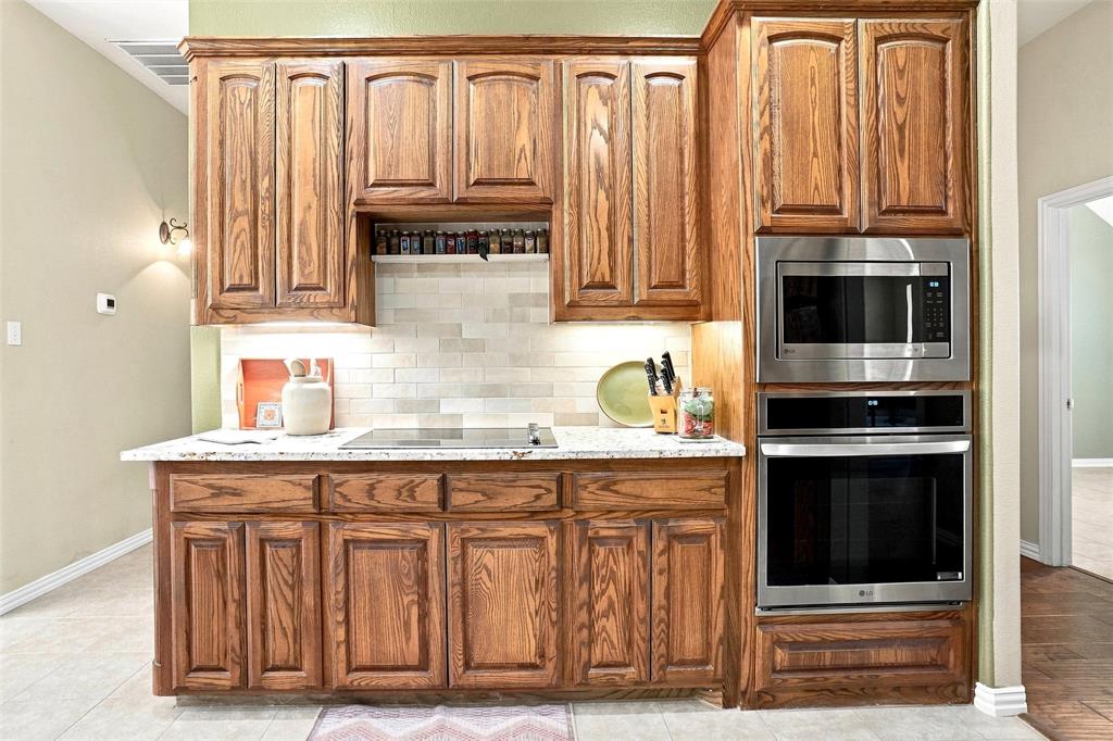 676 Boling Ranch Road Azle, TX 76020 - Photo 9 of 25 Gallery Image 9