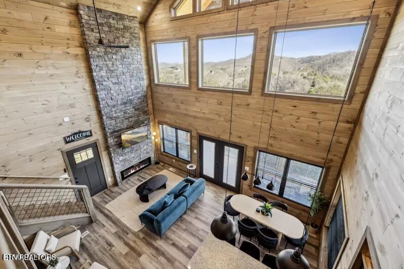 3051 Hatcher Top Road Sevierville, TN 37862 - Photo 11 of 44 20250509203852912596000000-o