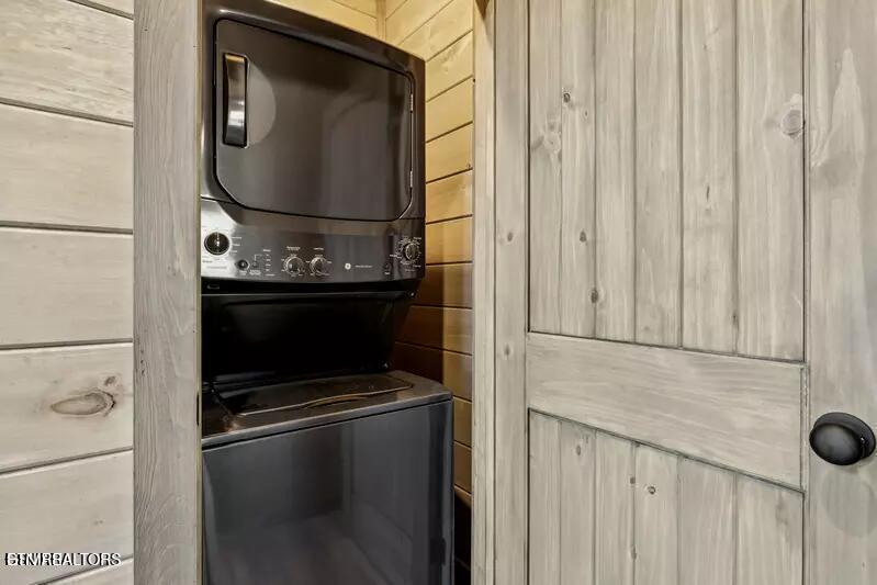 3051 Hatcher Top Road Sevierville, TN 37862 - Photo 27 of 44 20250509204607372060000000-o