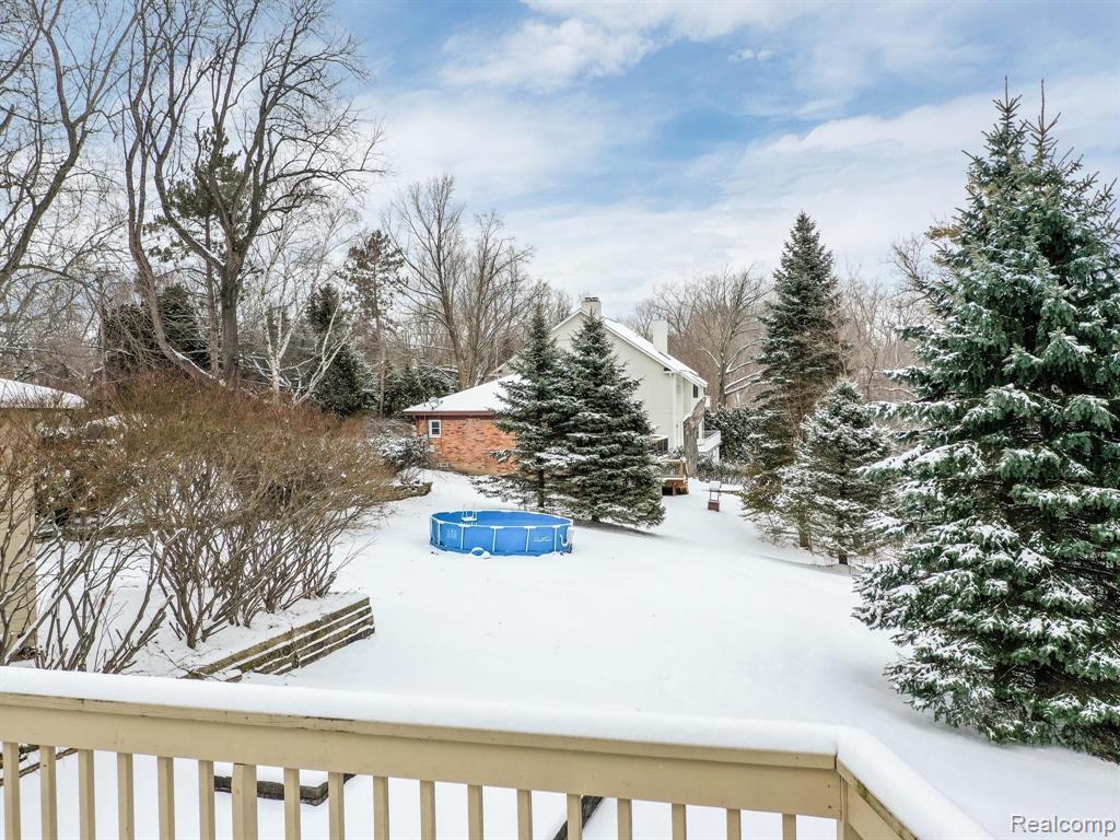 2541 Middlebelt Road West Bloomfield, MI 48324 - Photo 24 of 35