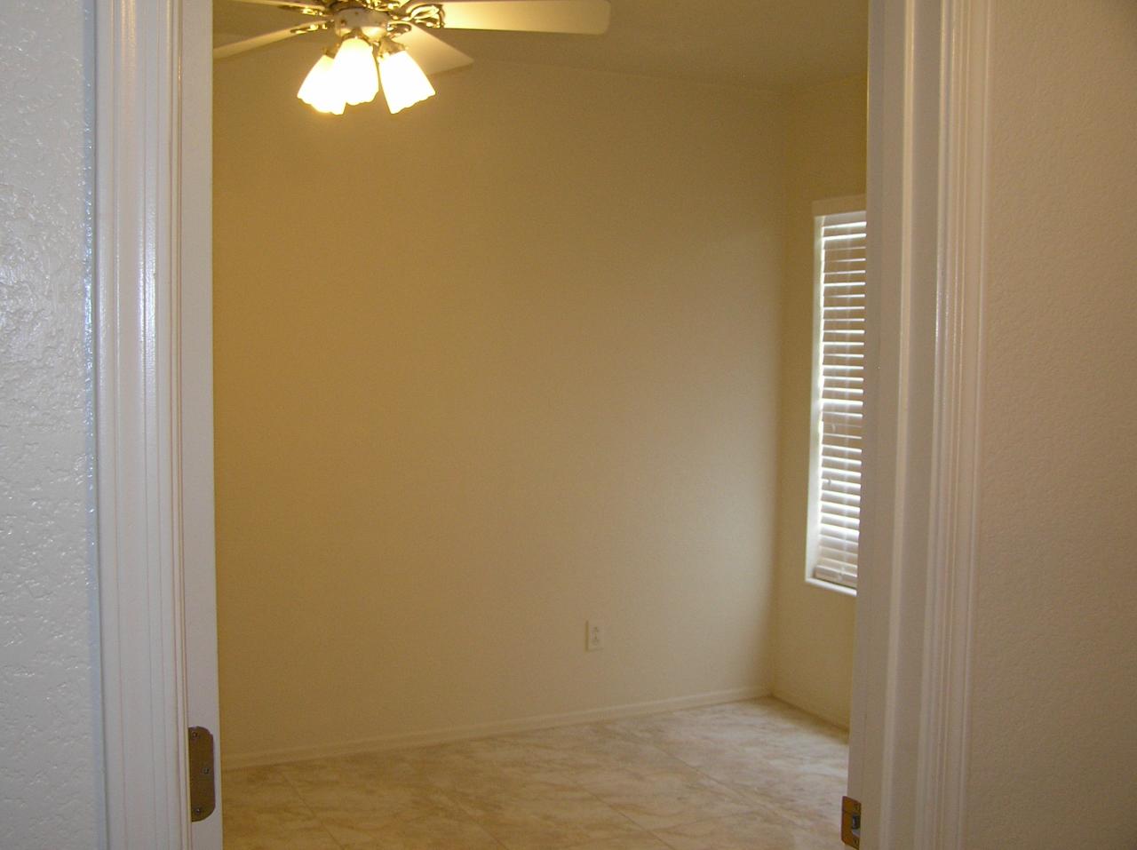 2011 East Wagoner Road Phoenix, AZ 85022 - Photo 10 of 14 Spare Bed
