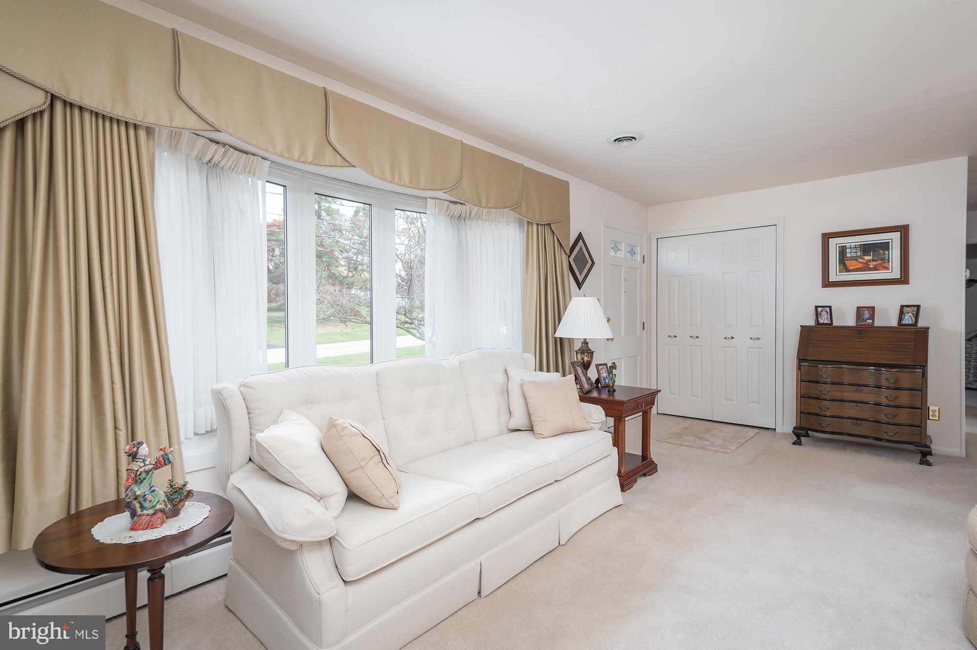 2529 Greene Road Baldwin, MD 21013 - Photo 3 of 40 Bay window