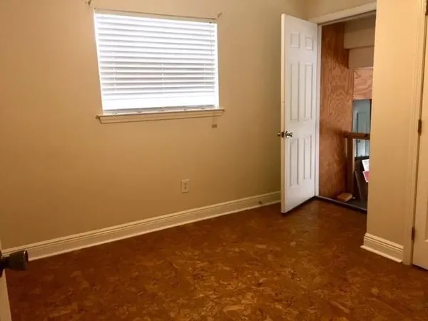 $1,950 | 100 Marina Drive, Unit 100, Slidell, LA 70458