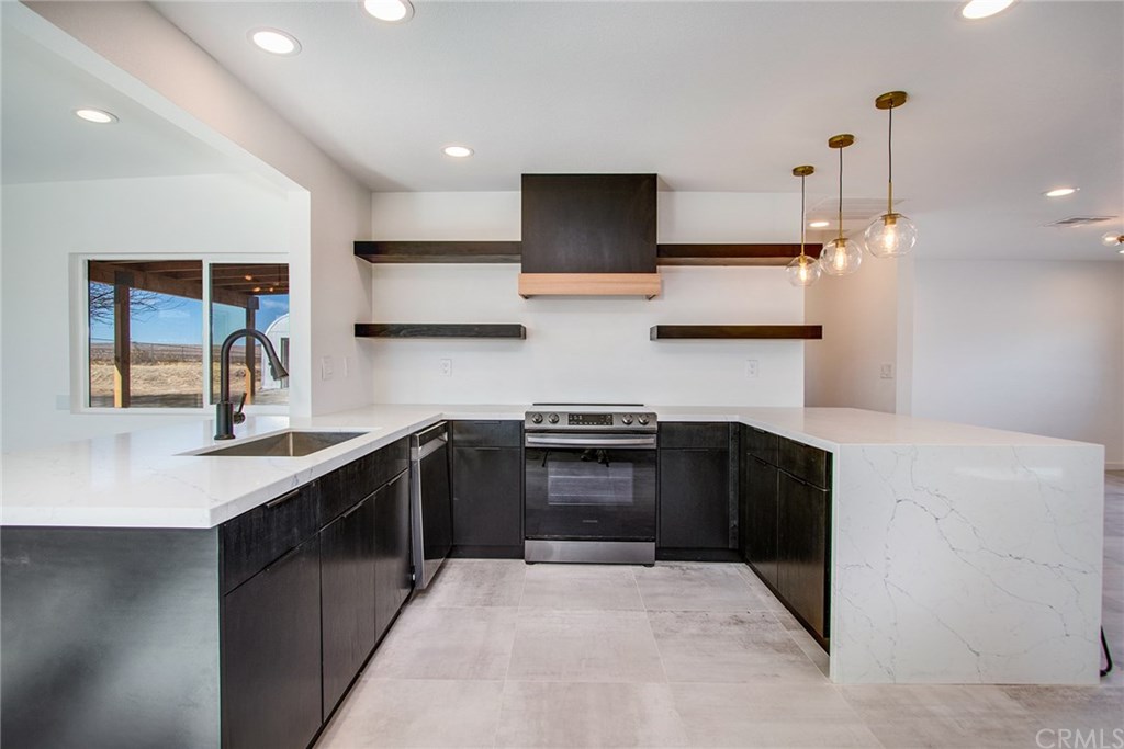 4454 Sunfair Road Joshua Tree, CA 92252 - Photo 15 of 43