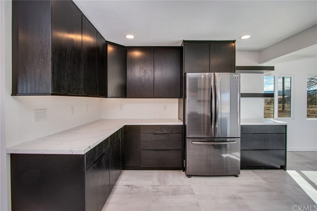 4454 Sunfair Road Joshua Tree, CA 92252 - Photo 16 of 43