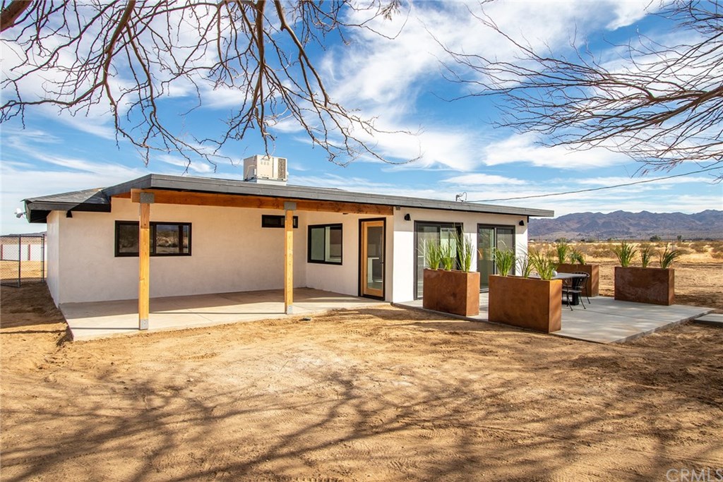 4454 Sunfair Road Joshua Tree, CA 92252 - Photo 31 of 43