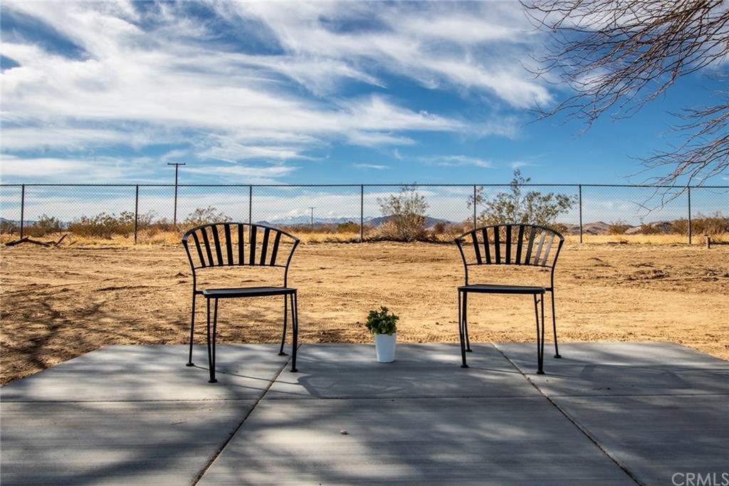4454 Sunfair Road Joshua Tree, CA 92252 - Photo 37 of 43