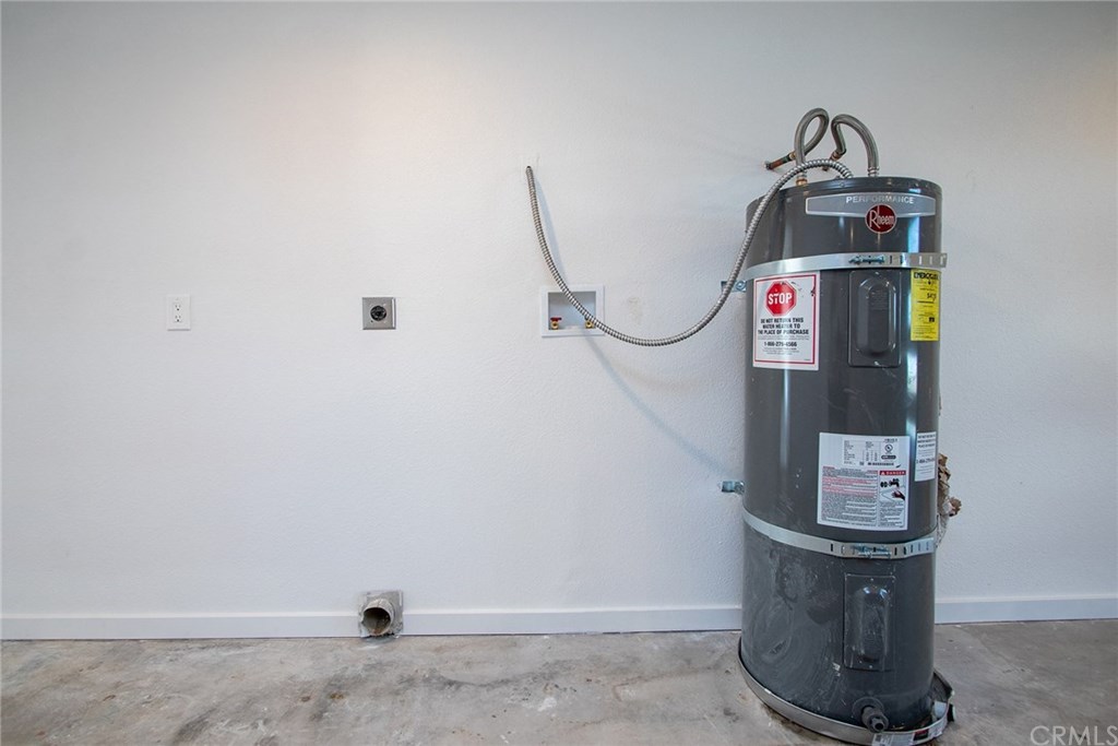 4454 Sunfair Road Joshua Tree, CA 92252 - Photo 40 of 43