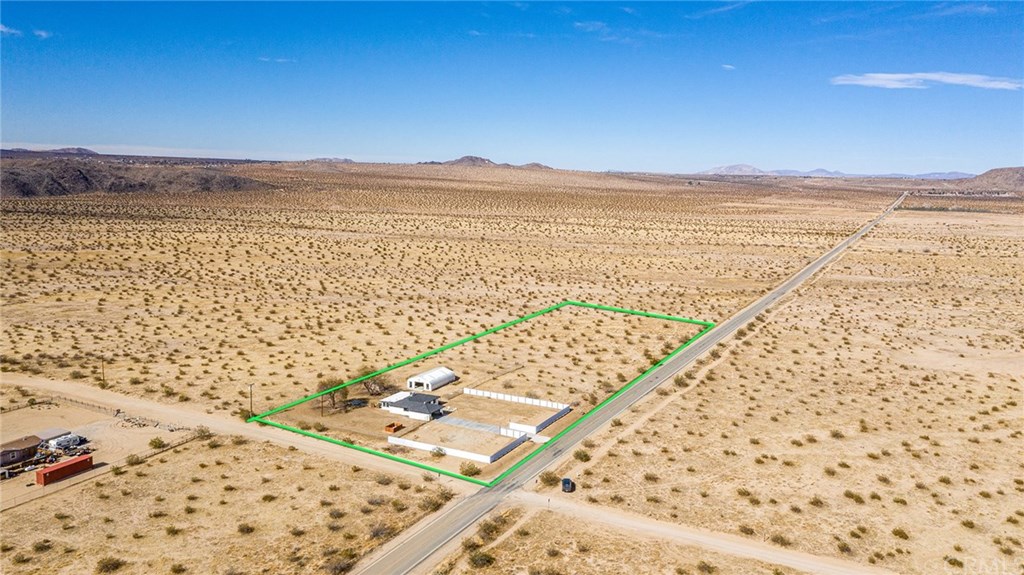 4454 Sunfair Road Joshua Tree, CA 92252 - Photo 8 of 43