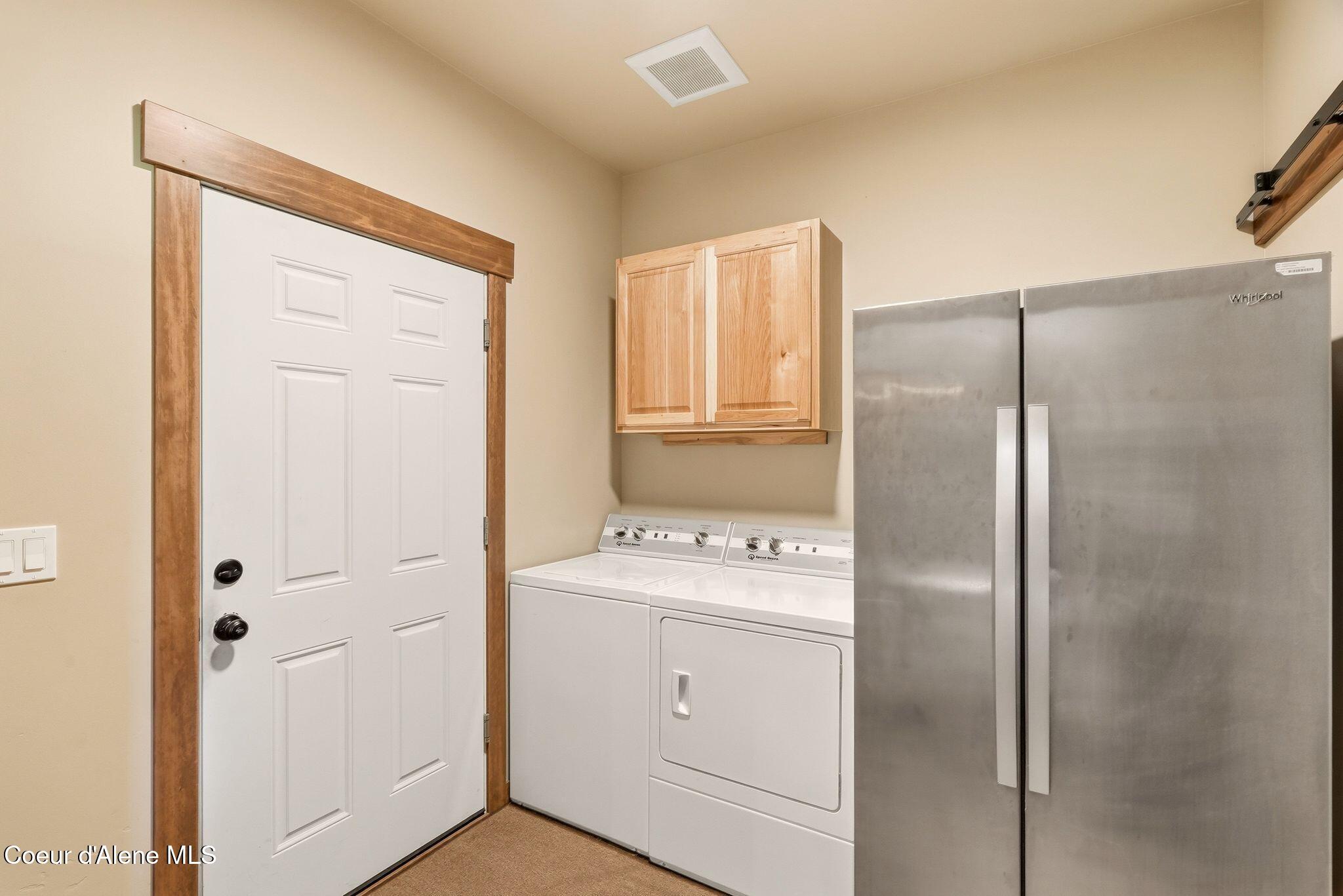 150 Links Road Blanchard, ID 83804 - Photo 38 of 73 Laundry area