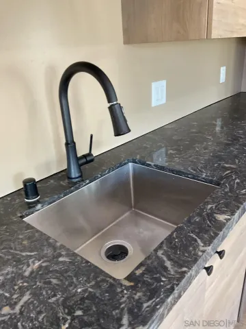 $2,450 | 3040 Newell Street, San Diego, CA 92106