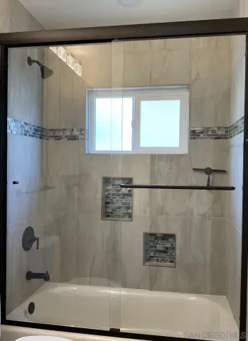 $2,450 | 3040 Newell Street, San Diego, CA 92106