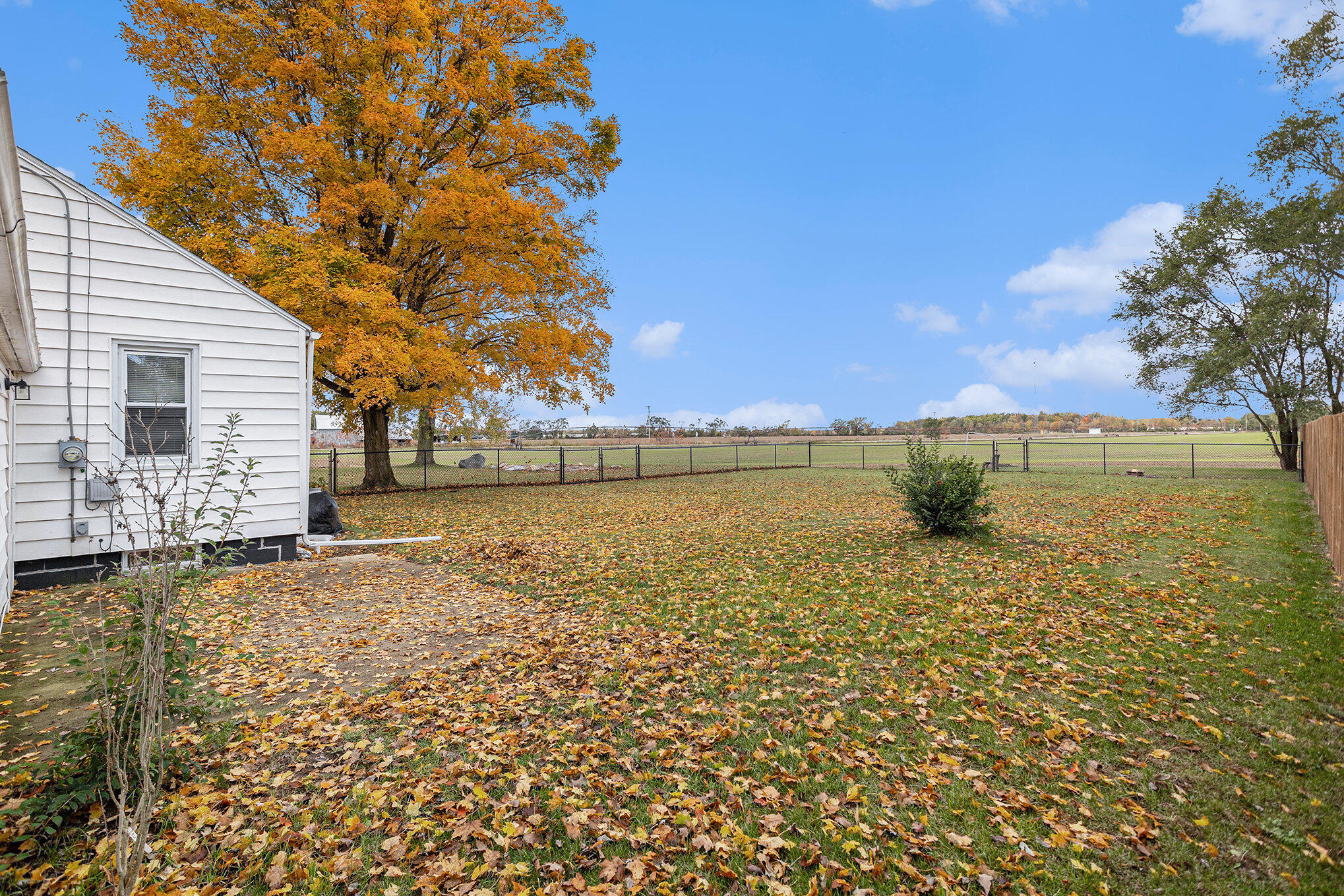 688 West Chicago Road Bronson, MI 49028 - Photo 26 of 30 026_688_w_chicago_rd_bronson_mi_49028_44