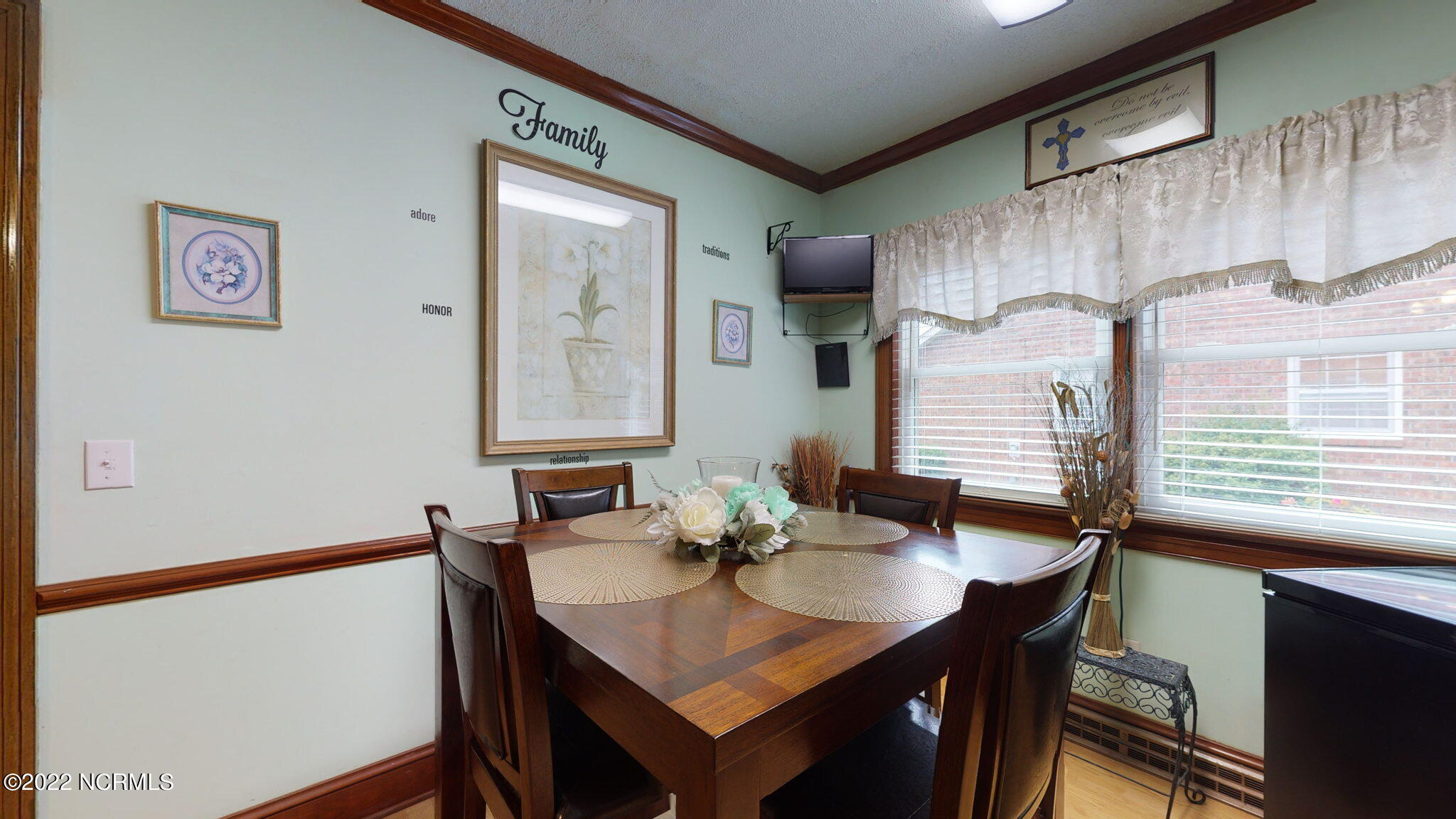 1905 Oxford Road Kinston, NC 28504 - Photo 16 of 29 24-web-or-mls-VTP-1905-Oxford-Rd-0722202