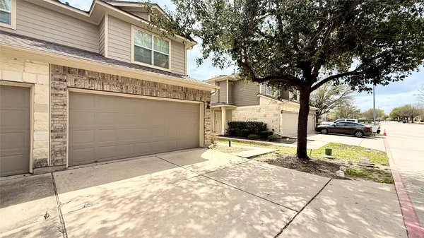 $1,990 | 14613 Walt Whitman Trail, Unit B, Pflugerville, TX 78660