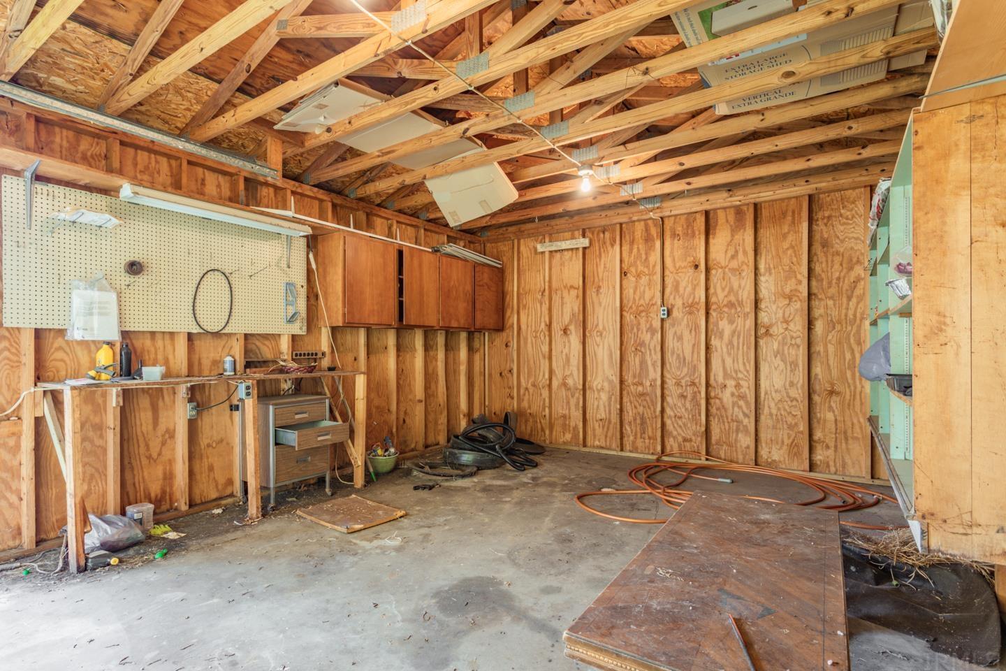 611 Southwest 3rd Street Washington, IN 47501 - Photo 27 of 27 Gallery Image 27