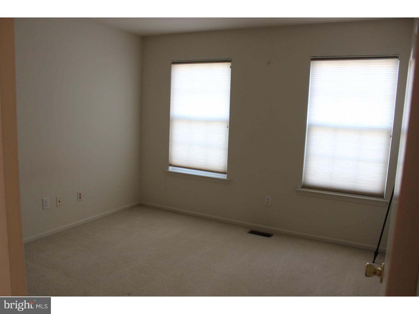 3002 Gramercy Way Mount Laurel, NJ 08054 - Photo 15 of 18