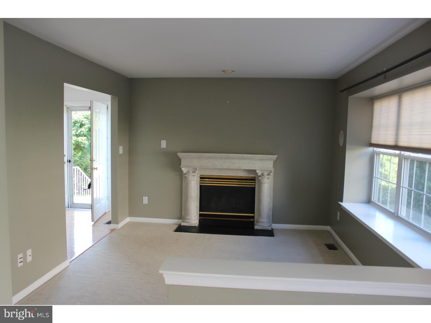 3002 Gramercy Way Mount Laurel, NJ 08054 - Photo 3 of 18