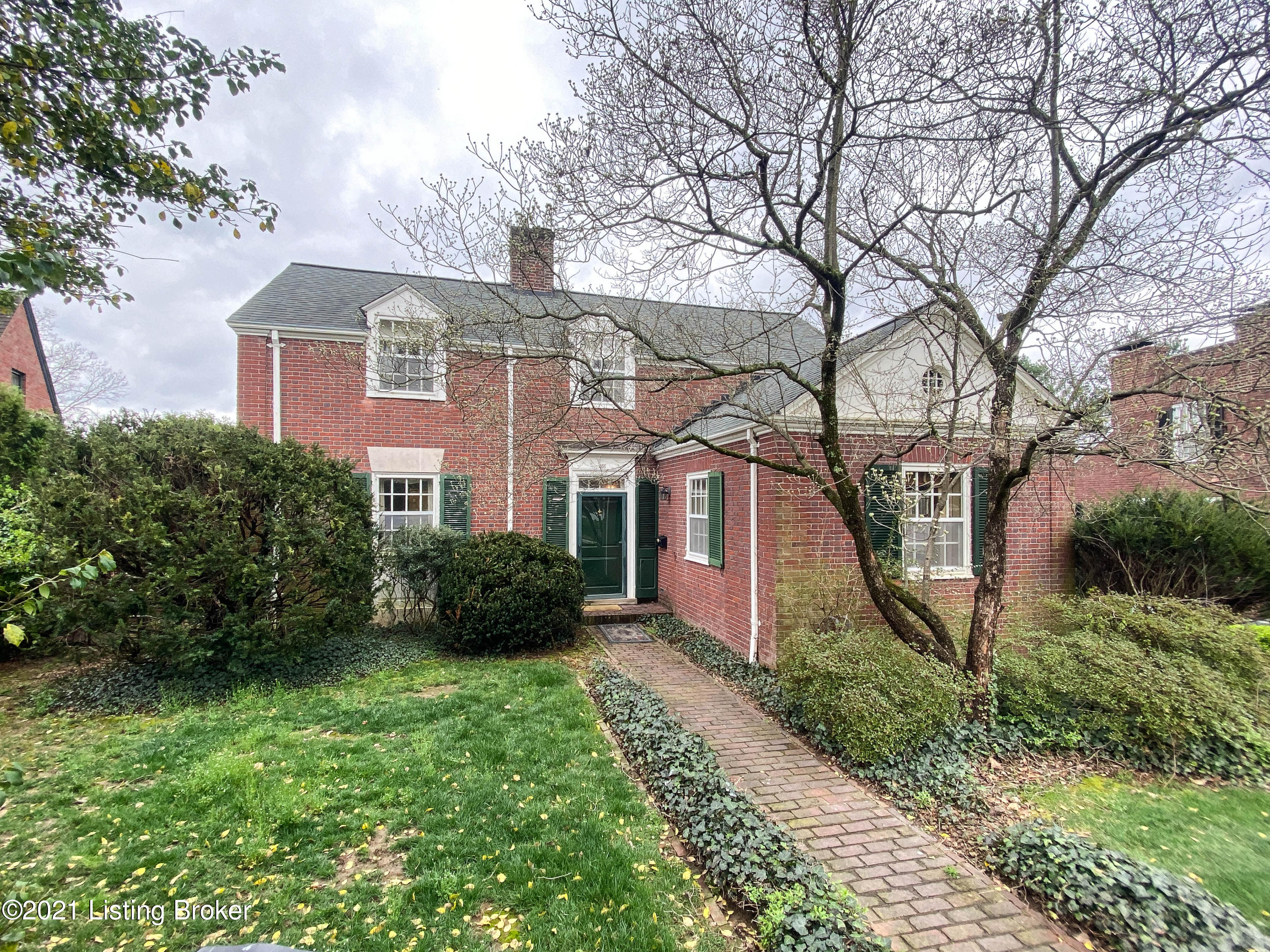 566 Sunset Road Louisville, KY 40206 - Photo 14 of 24 13
