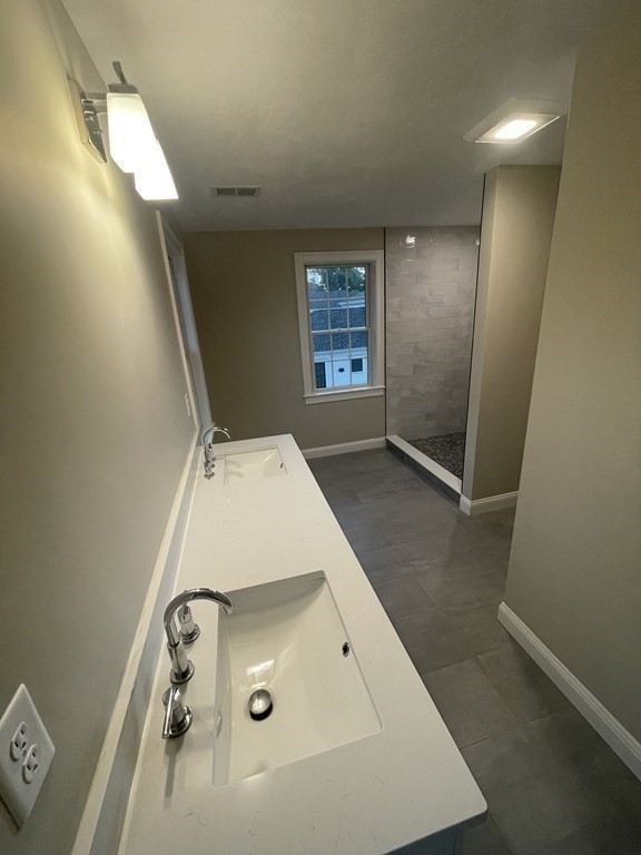 555 Foundry Street, Unit B Easton, MA 02375 - Photo 16 of 19