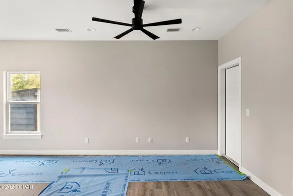 $2,300 | Undisclosed Address, Panama City, FL 32401