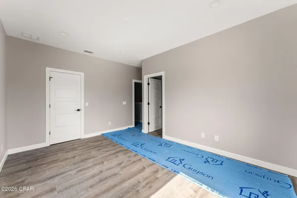 $2,300 | Undisclosed Address, Panama City, FL 32401