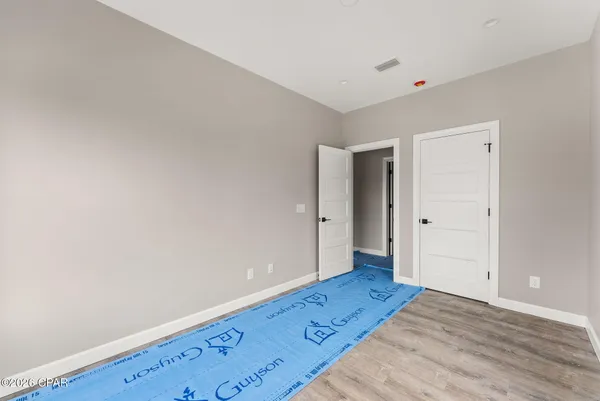 $2,300 | Undisclosed Address, Panama City, FL 32401