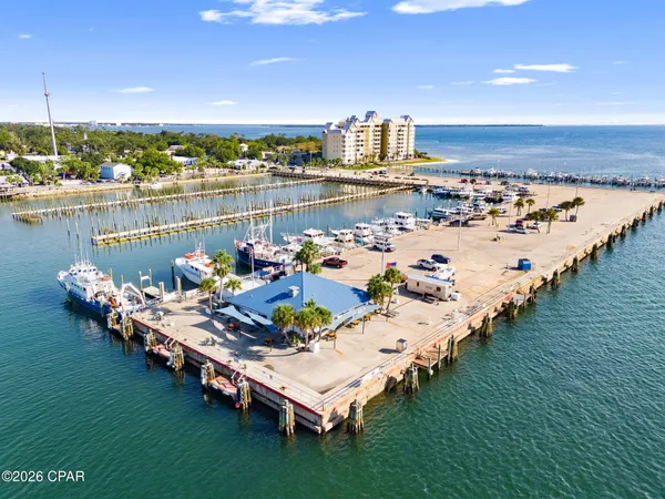 $2,300 | Undisclosed Address, Panama City, FL 32401