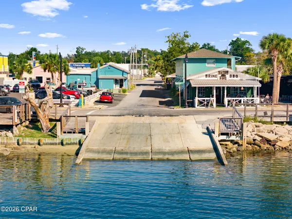 $2,300 | Undisclosed Address, Panama City, FL 32401