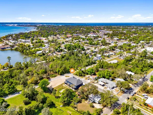 $2,300 | Undisclosed Address, Panama City, FL 32401