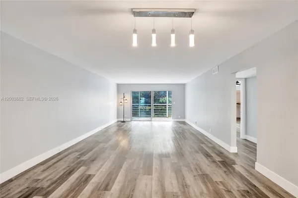 $1,800 | 3001 Portofino Isle, Unit K2, Coconut Creek, FL 33066
