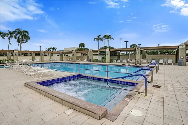$1,800 | 3001 Portofino Isle, Unit K2, Coconut Creek, FL 33066