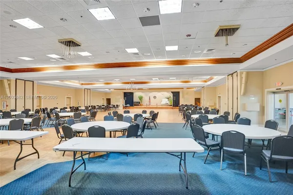 $1,800 | 3001 Portofino Isle, Unit K2, Coconut Creek, FL 33066