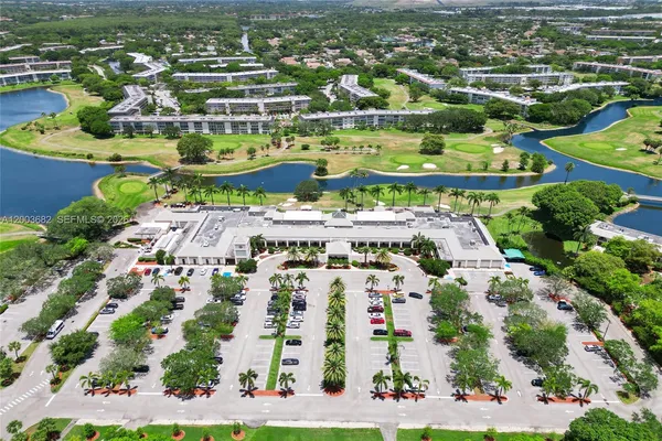 $1,800 | 3001 Portofino Isle, Unit K2, Coconut Creek, FL 33066