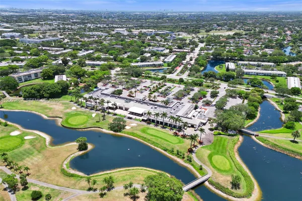 $1,800 | 3001 Portofino Isle, Unit K2, Coconut Creek, FL 33066