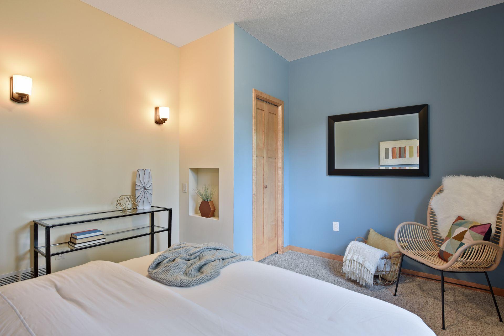 9209 Cedar Lake Road St. Louis Park, MN 55426 - Photo 22 of 48