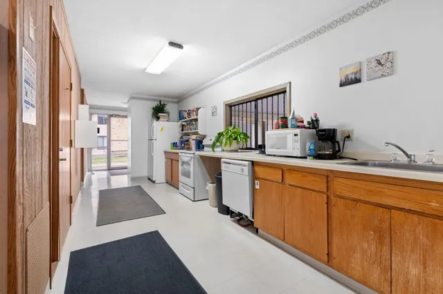 $129,900 | 3431 Kent Street, Unit 801, Shoreview, MN 55126