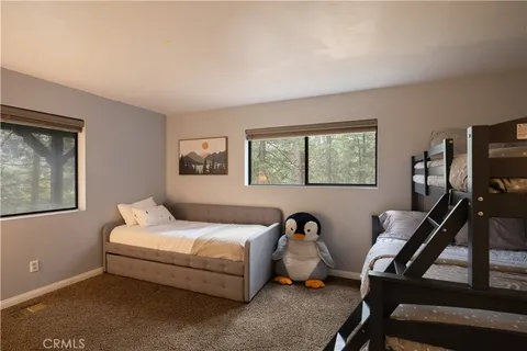 $485,000 | 26645 Lake Forest Drive, Twin Peaks, CA 92391
